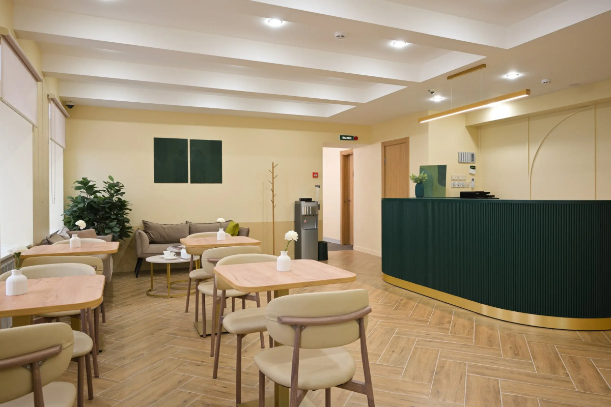 Отель Mirum Hotel