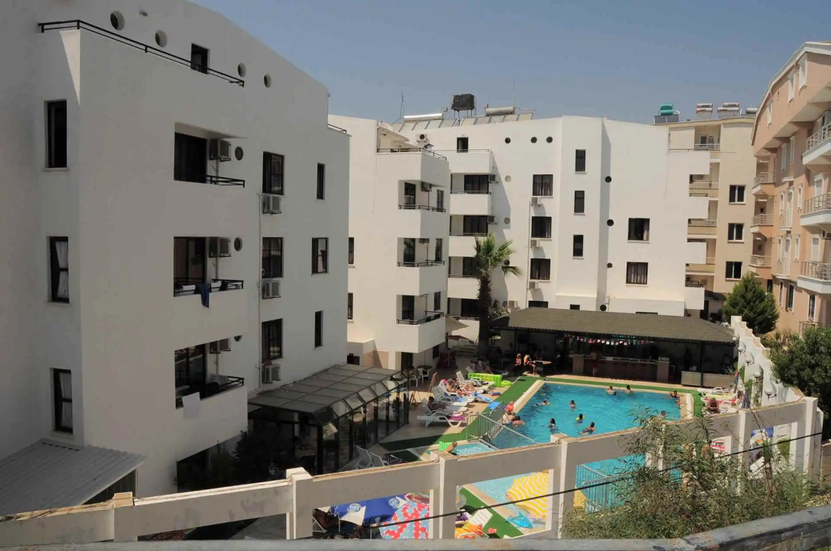 Апарт-Отель Tuntas Suites Altinkum
