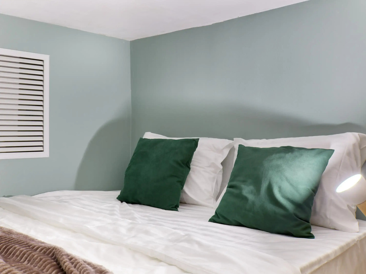 Апартаменты Vizit с новым дизайнерским ремонтом. Студия 3