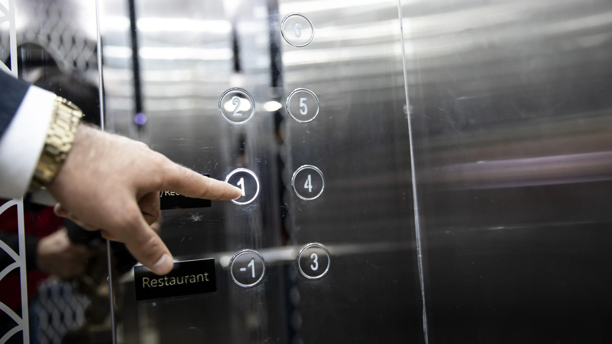 Отель Essam Deluxe