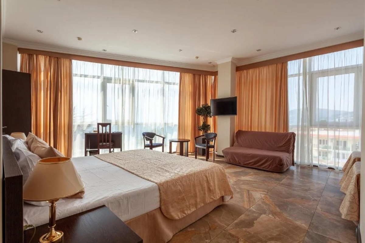 Отель Black Sea