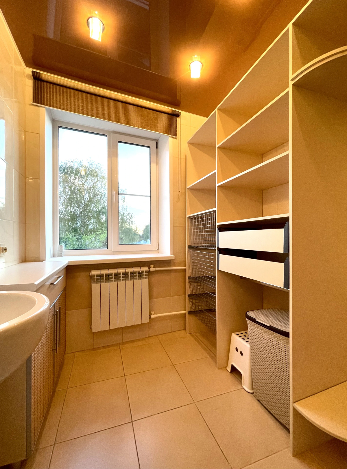 Квартира 3-комнатная Видовая Yarapartments на Набережной