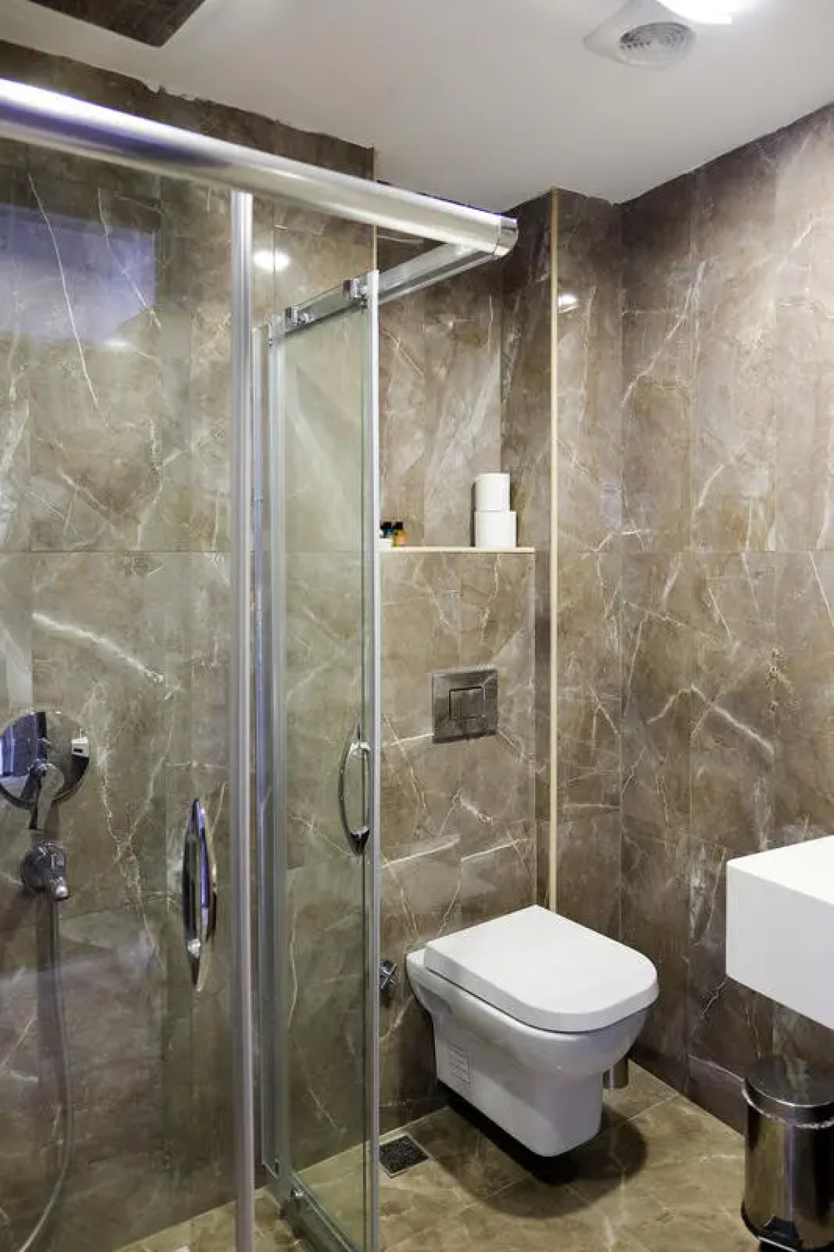 Хостел Bucoleon