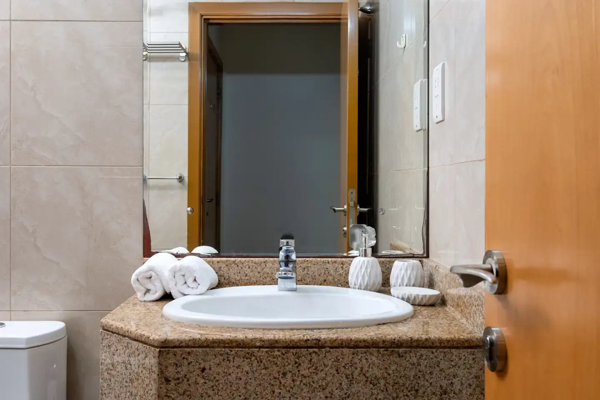 Апартаменты Welcome Home in Marina Crown 1 Спальня с Балконом