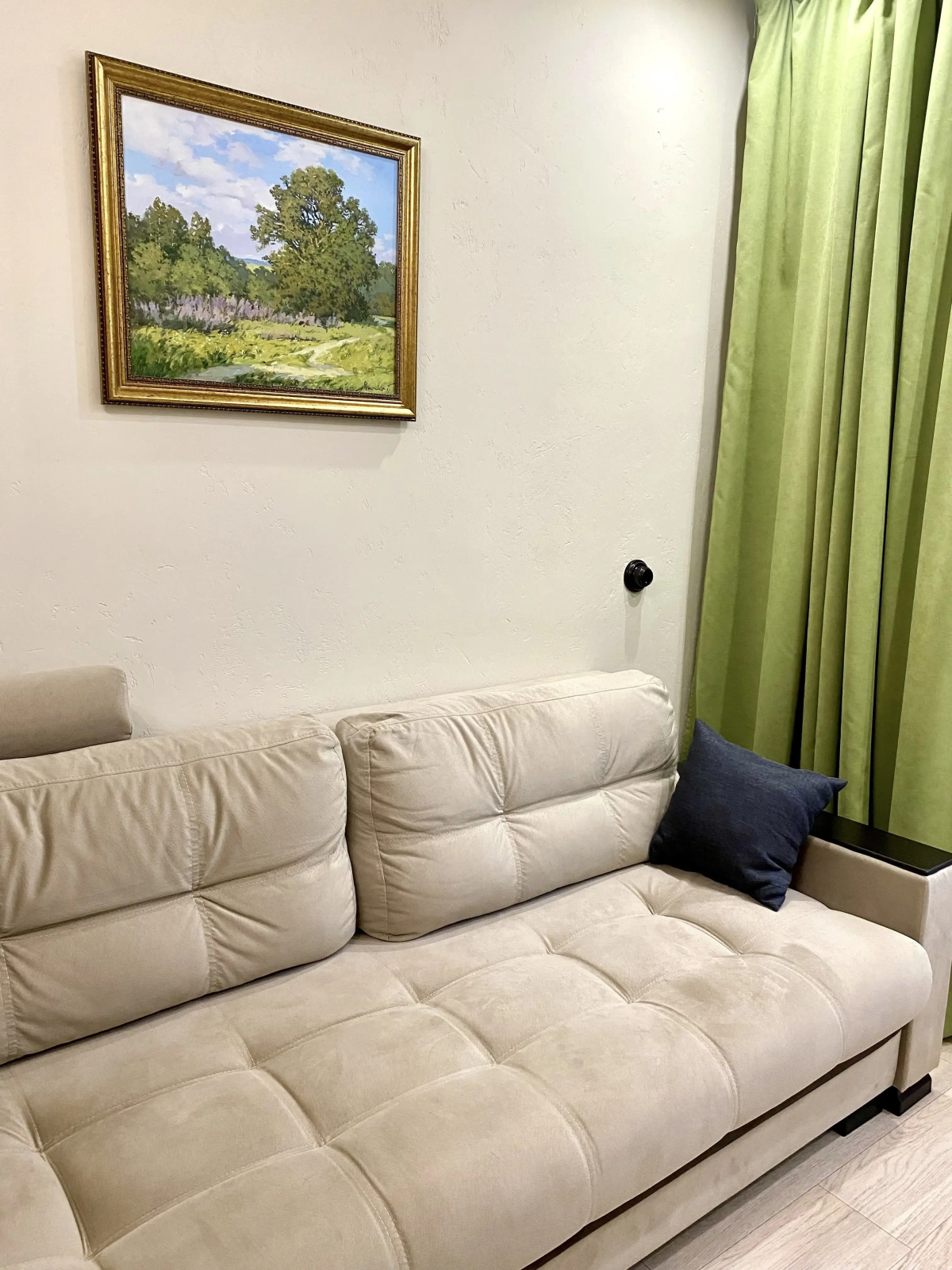 Двухкомнатная Квартира на Интернациональной 13