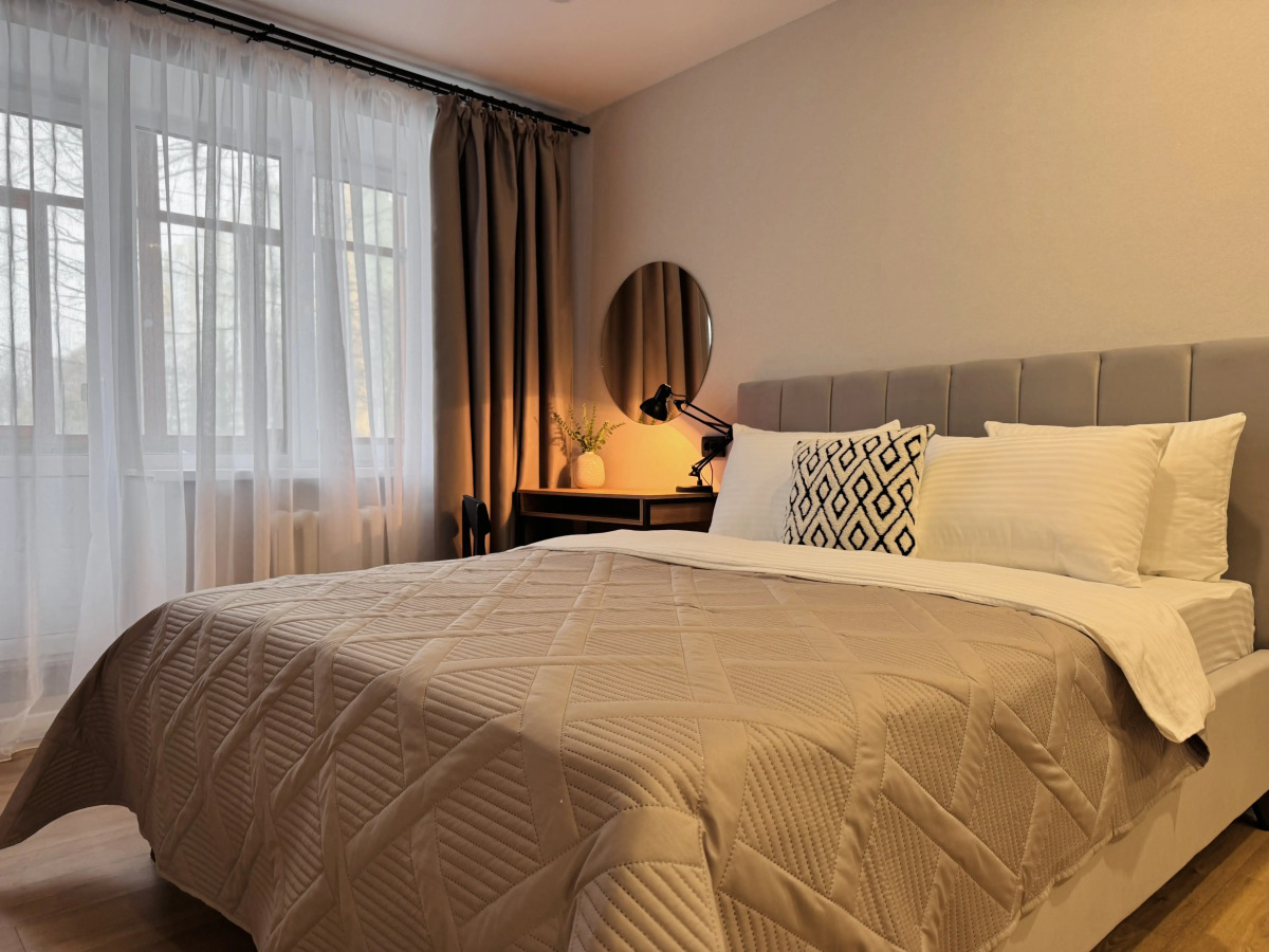 Квартира 2-к с раздельными комнатами Аристократ