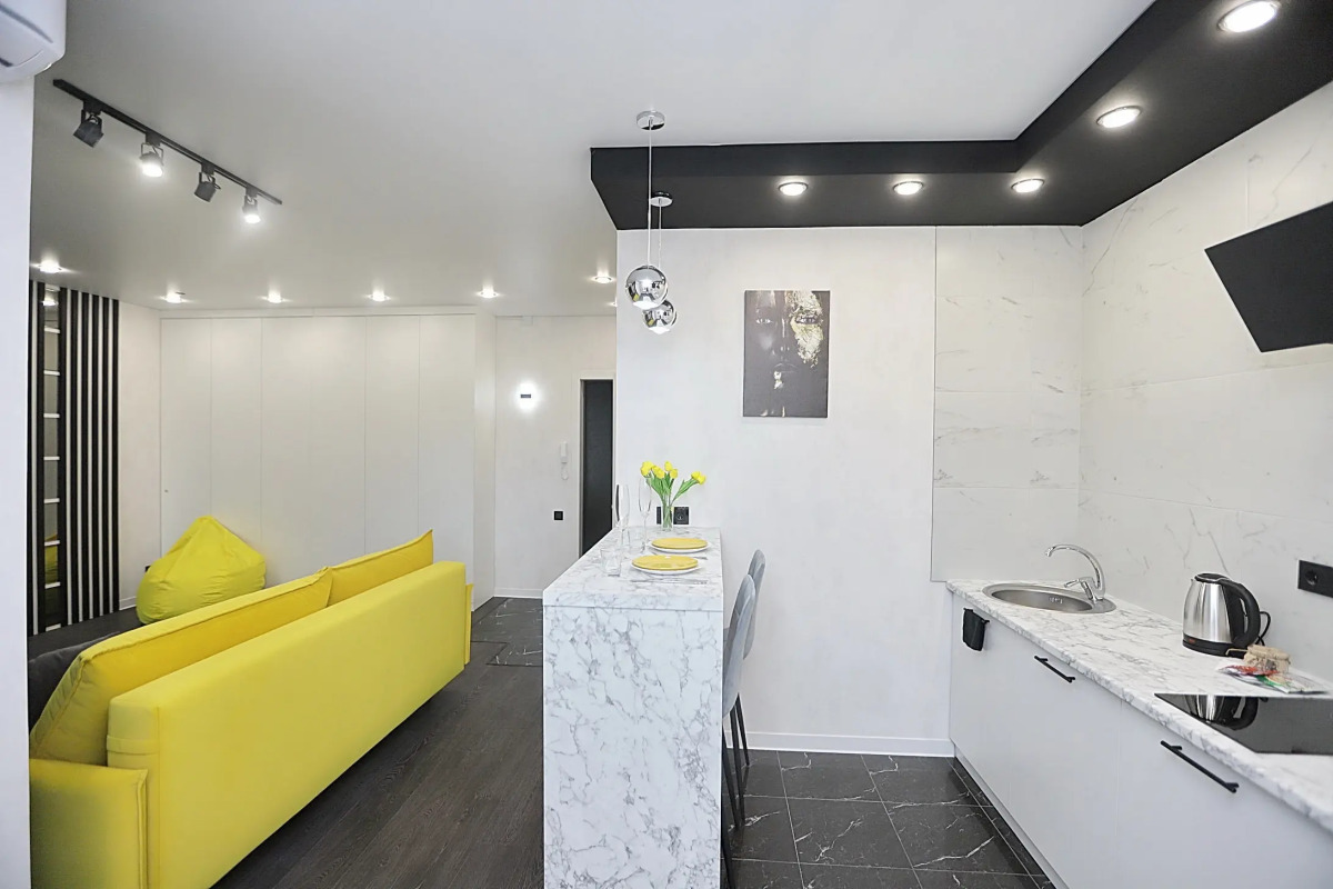 Апартаменты в самом центре с большой ванной