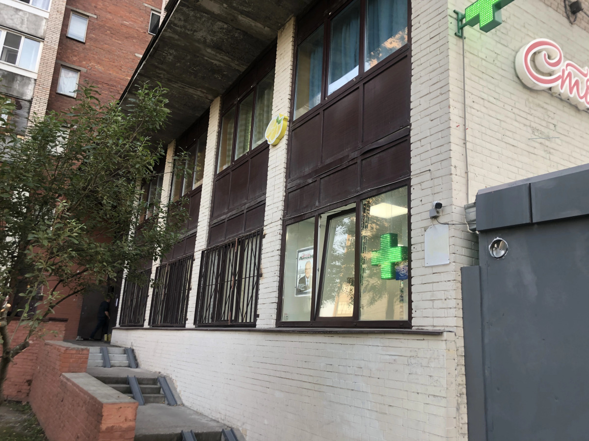 Меблированные комнаты Лимон на Просвещения