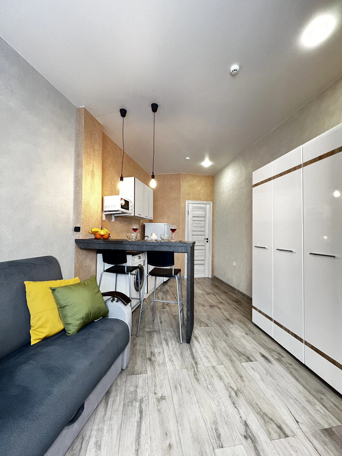 Квартира Апартамент возле метро 1