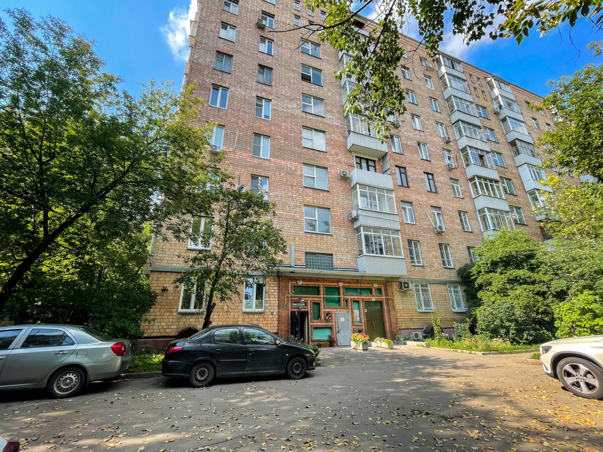 Апартаменты FolkFort стильная квартира у метро и ТЦ