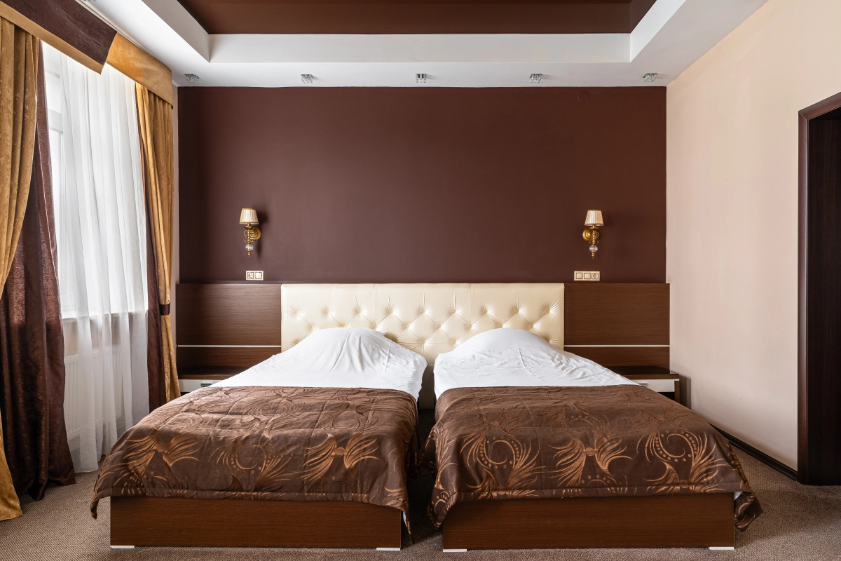 Отель Губернский