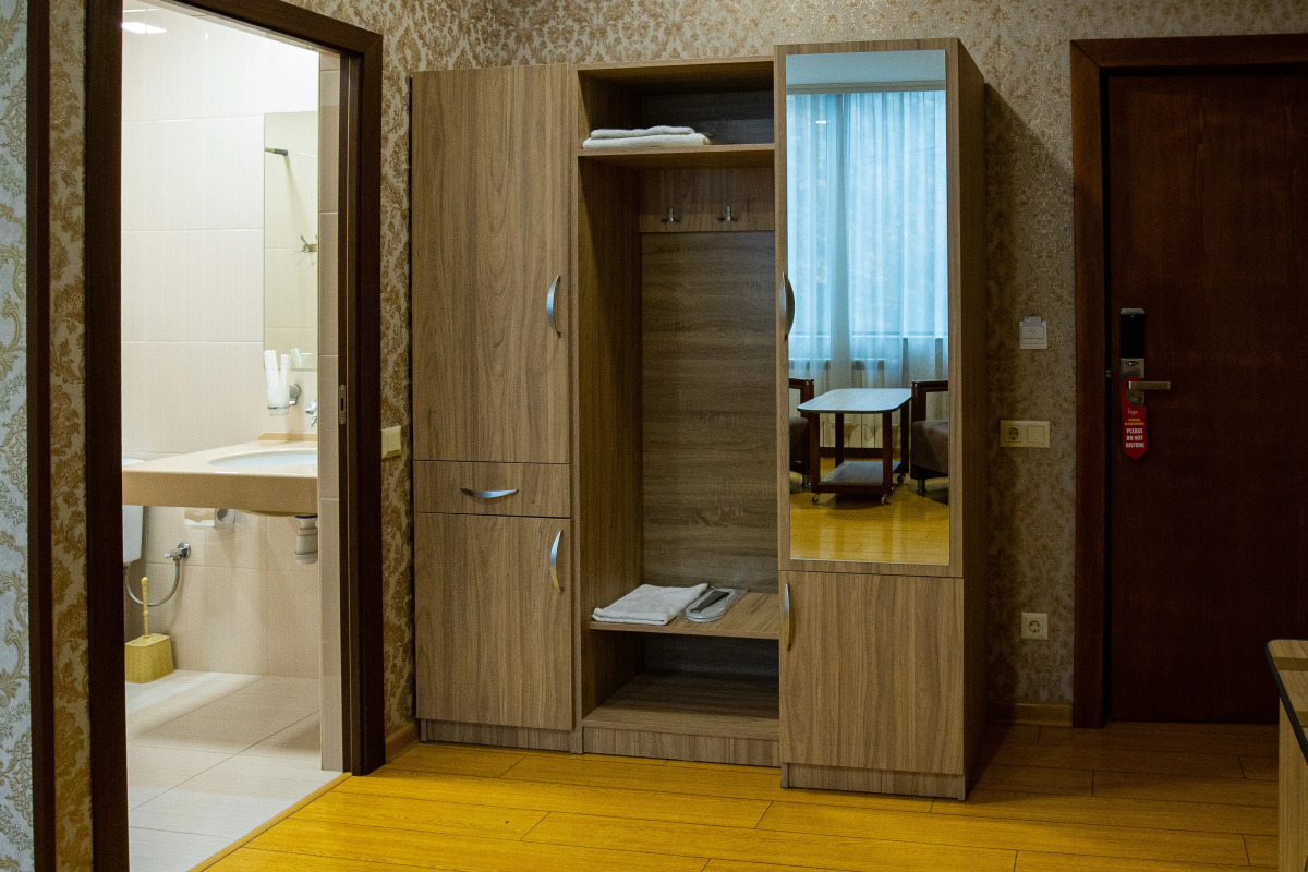 Отель Inga Yerevan