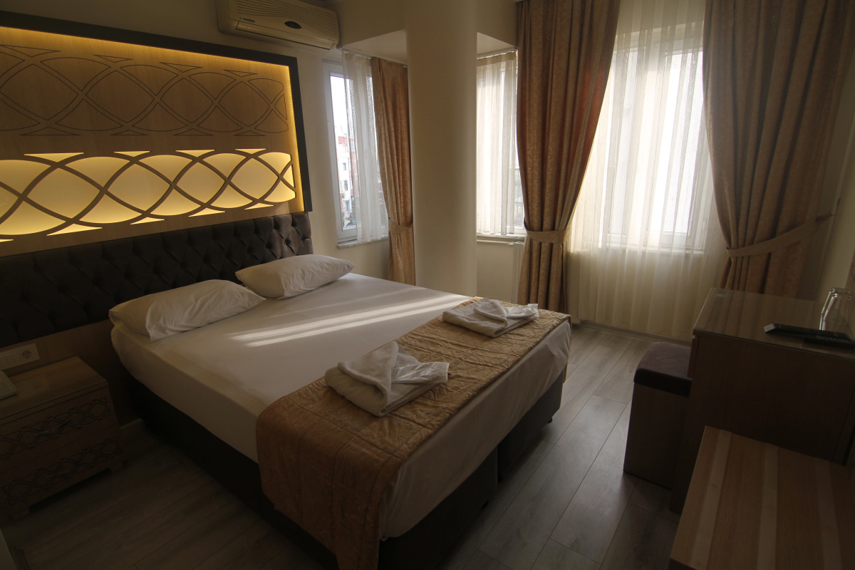 Отель Grand Liza