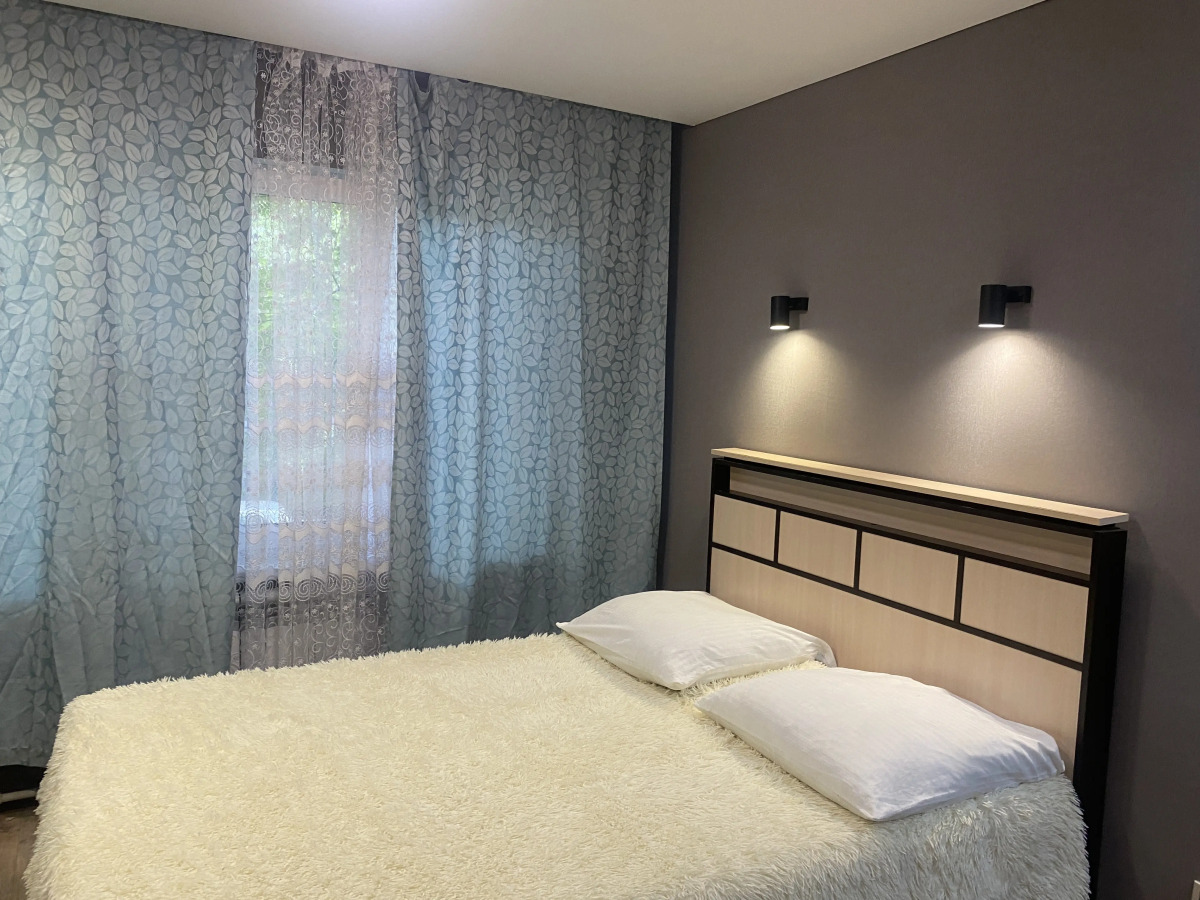 Квартира однокомнатная на Кижеватова 9