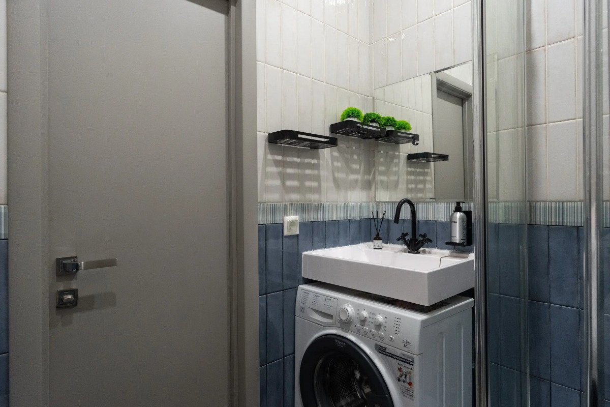 Апартаменты KeyGo #1010 Студия рядом с метро Окружная