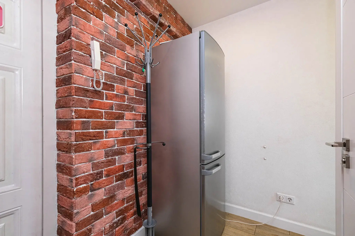 Квартира 1 комнатная на Челюскинцев 14-158