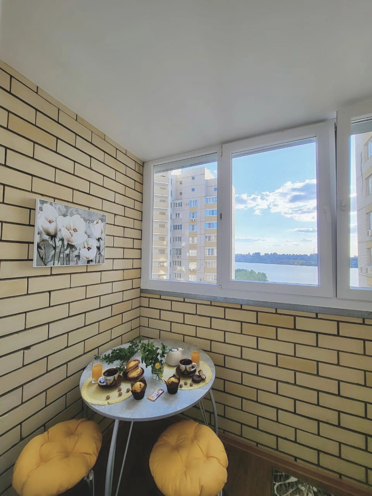 Апартаменты Впечатляющий вид на водохранилище и город