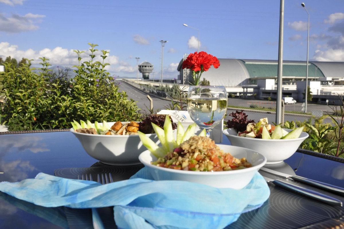 Отель Orty Airport Hotel