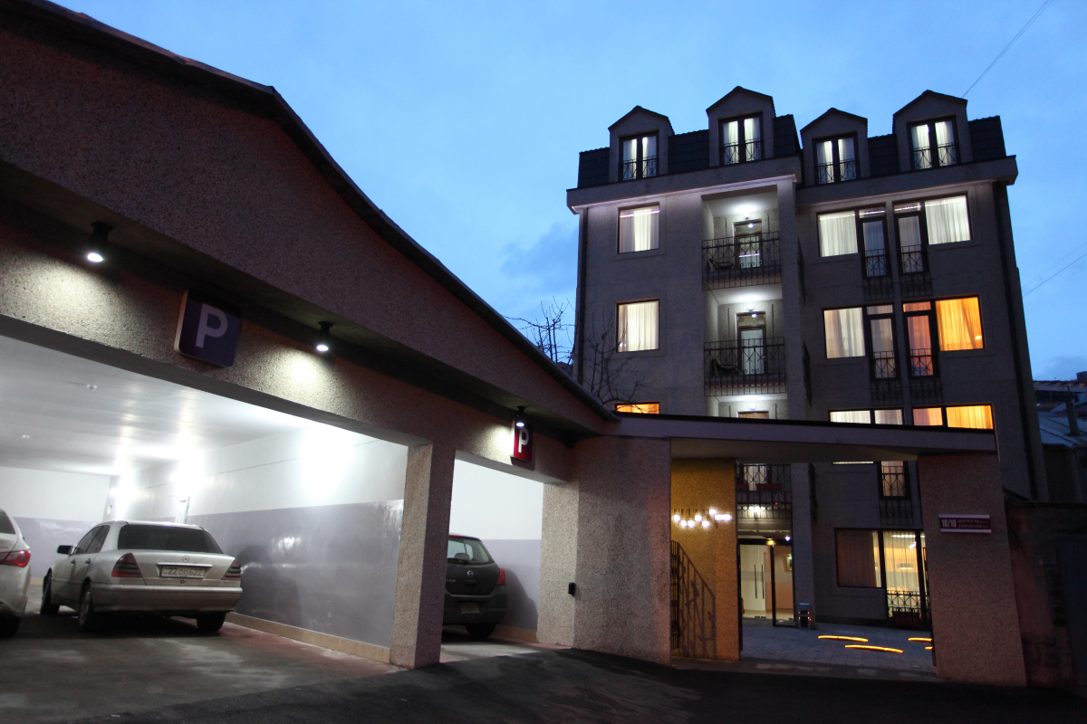 Отель Cascade Yerevan