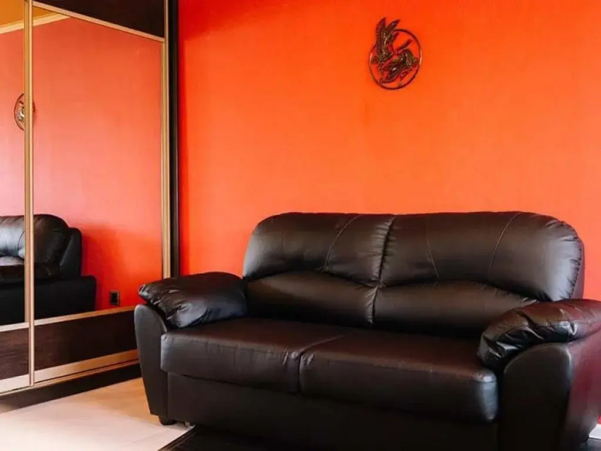 Апартаменты на Трехсвятской