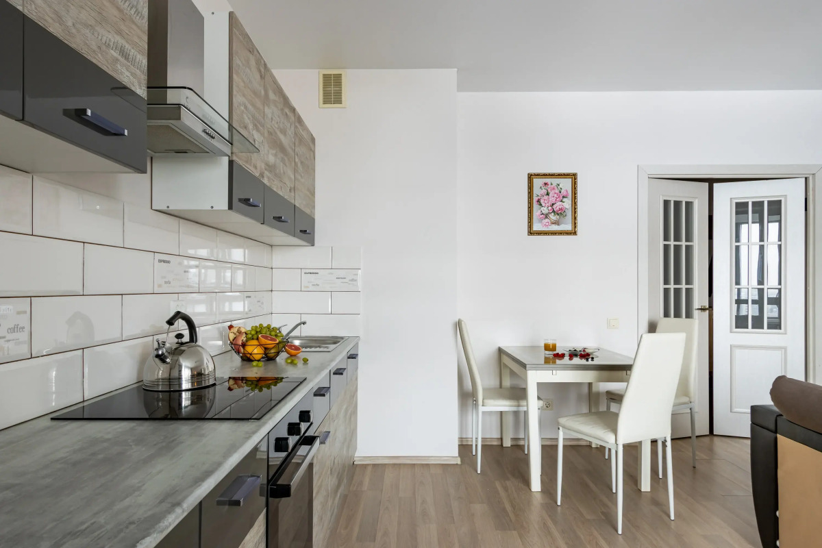 Апартаменты ElizaHome в ЖК Бизнес-Класса с Видом на Чёрную Речку