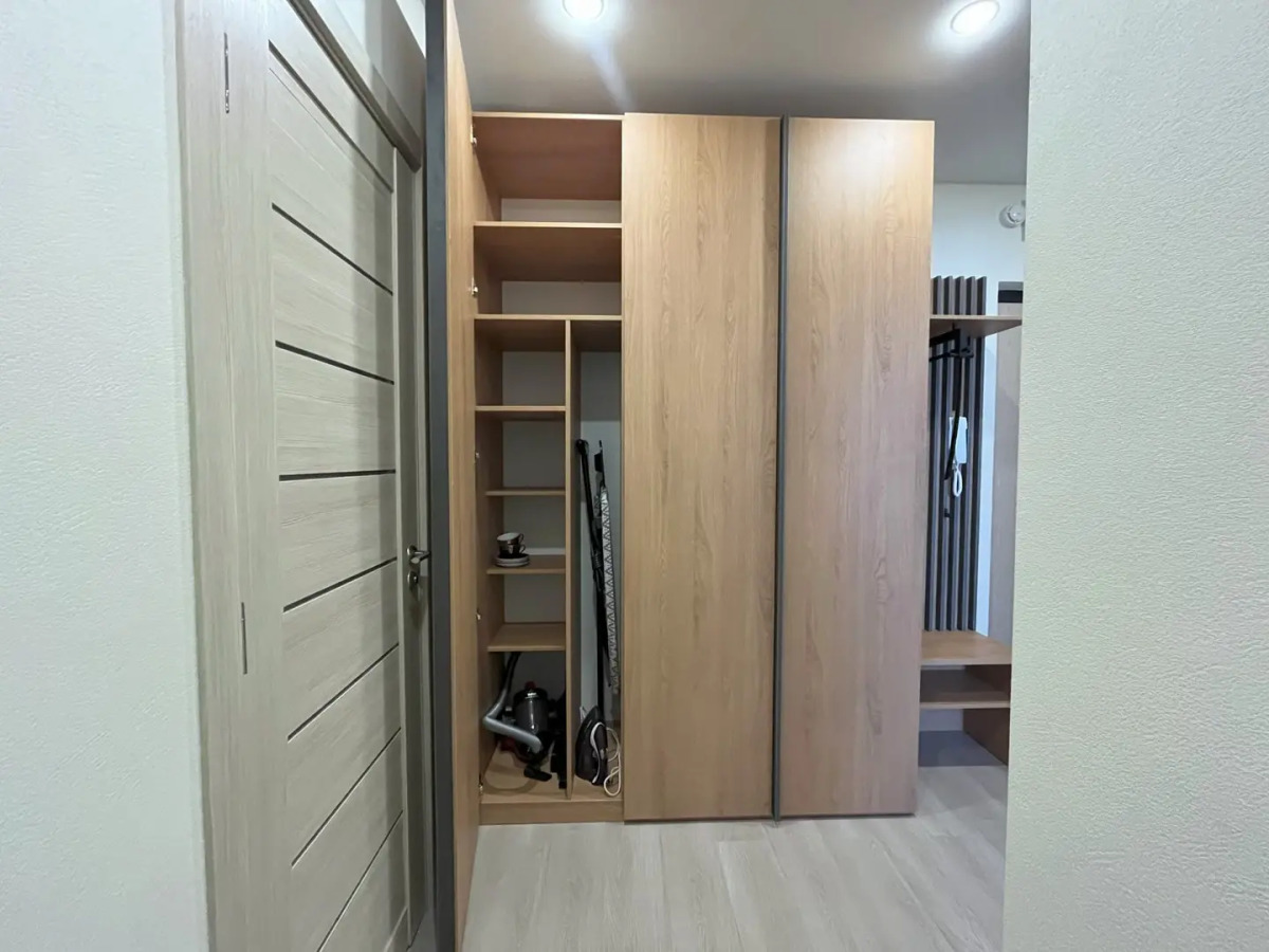 Квартира на Яшиной 4