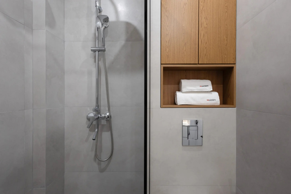 Апартаменты Red Apartments Арт Лайт Сити Шерли