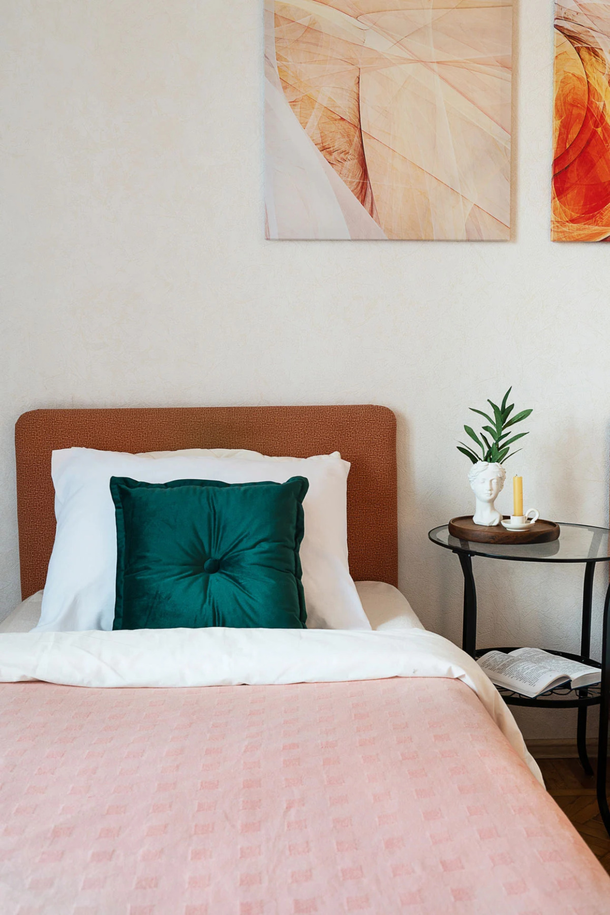 Апартаменты с Видом на Садовую