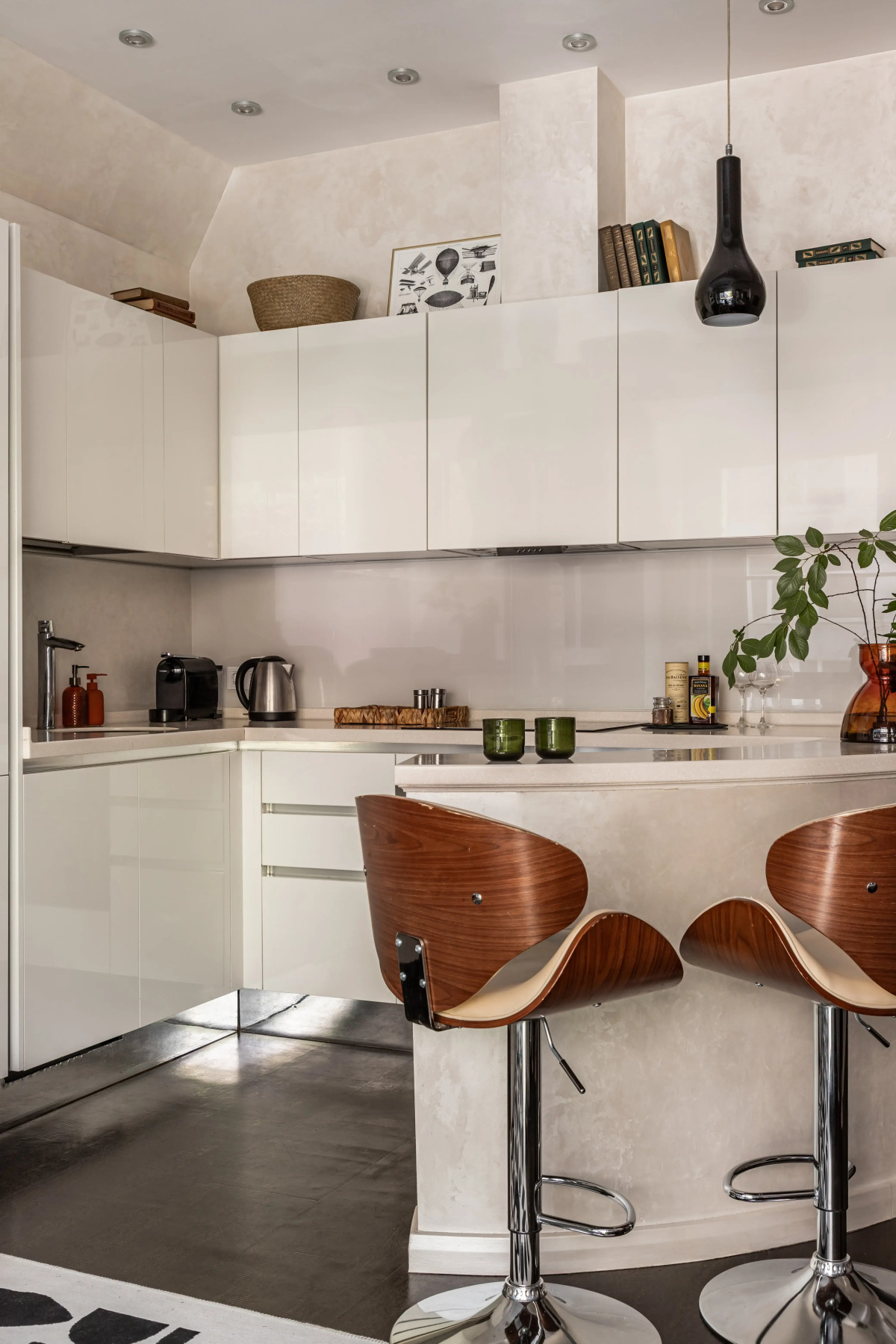 Квартира в центре с Хbox и парковкой в ЖК бизнес класса рядом с метро Бауманская