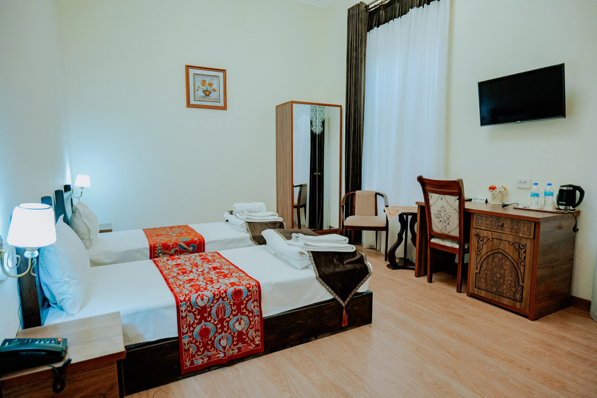 Отель Imperial Palace