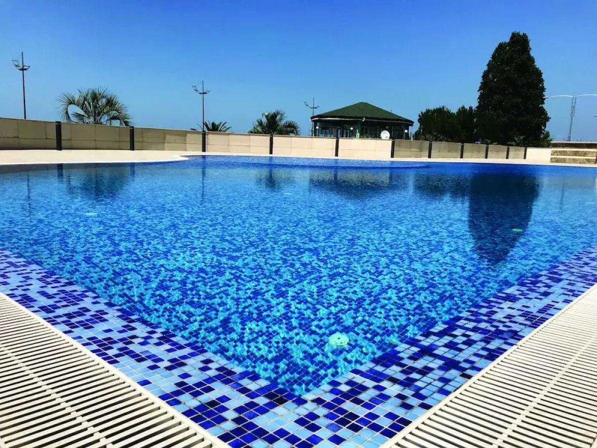 The Grand Gloria Отель