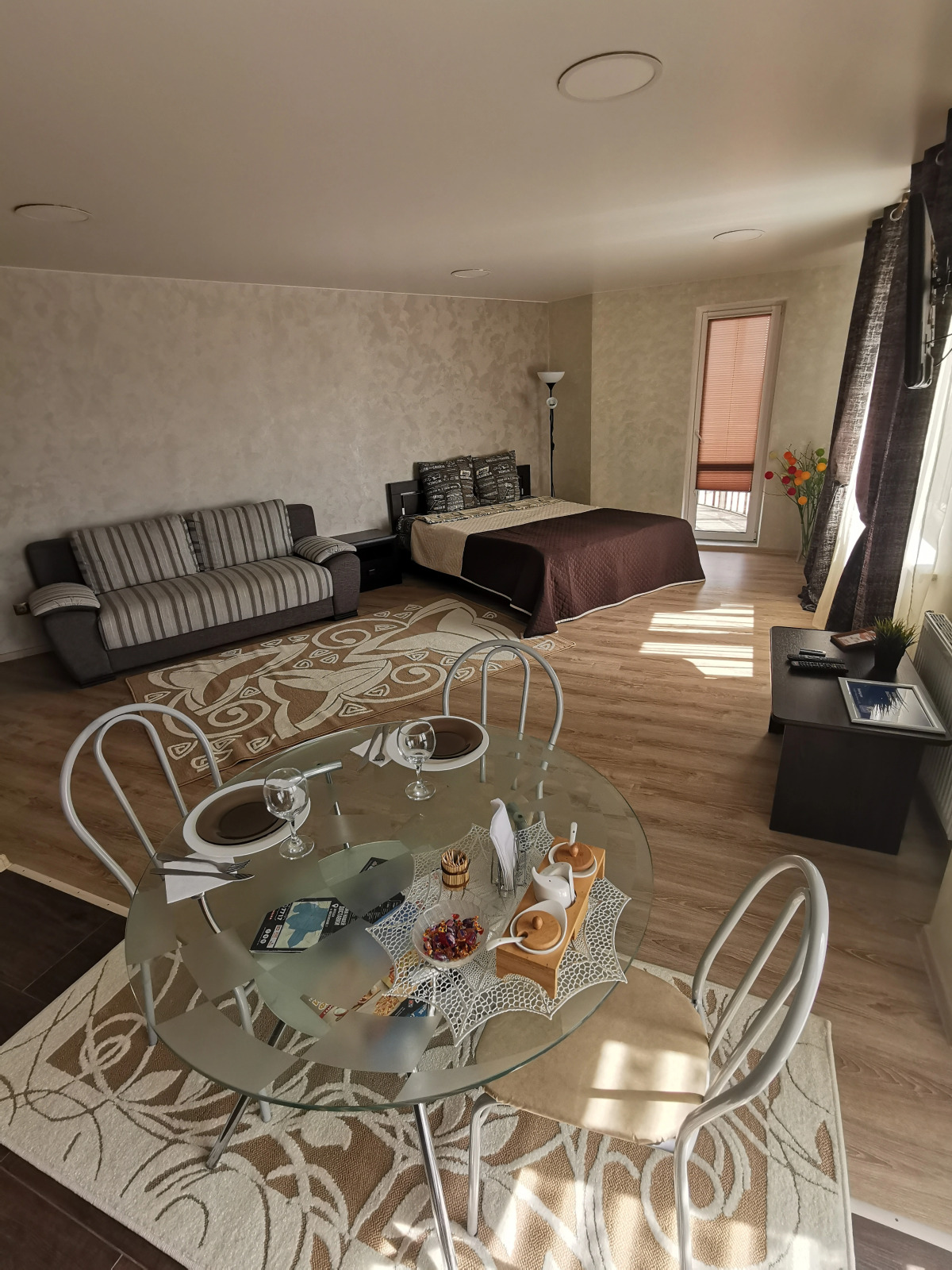 Апартаменты в Высотке