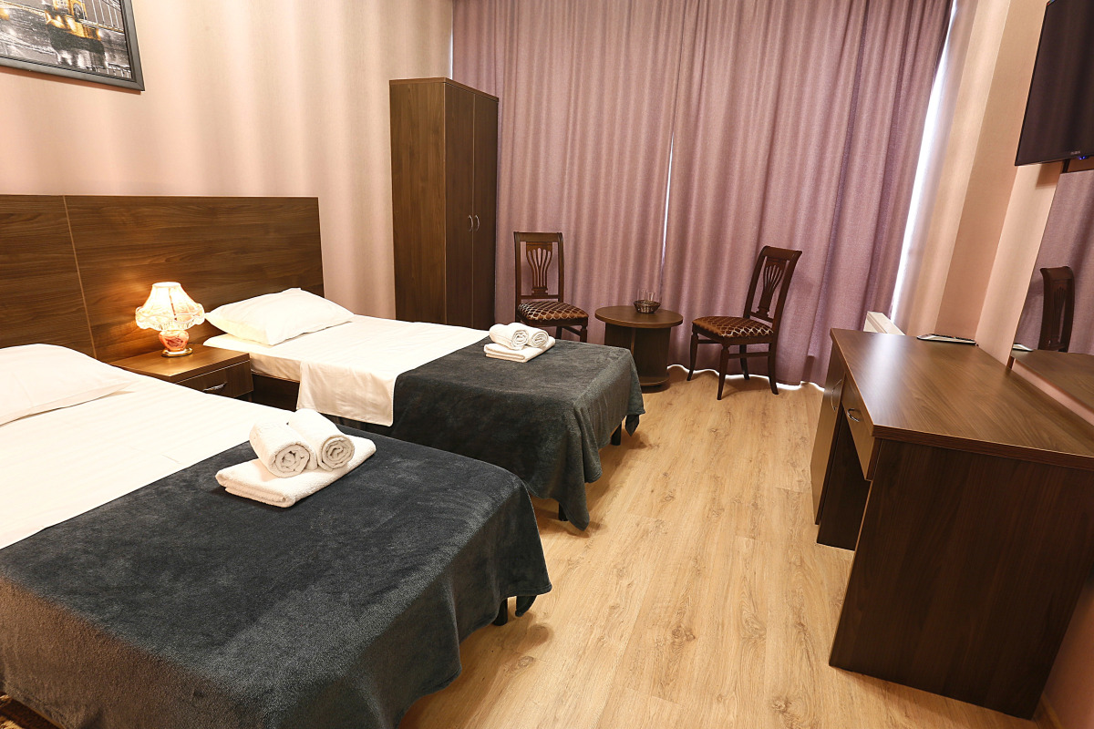 Отель Гранд Лион