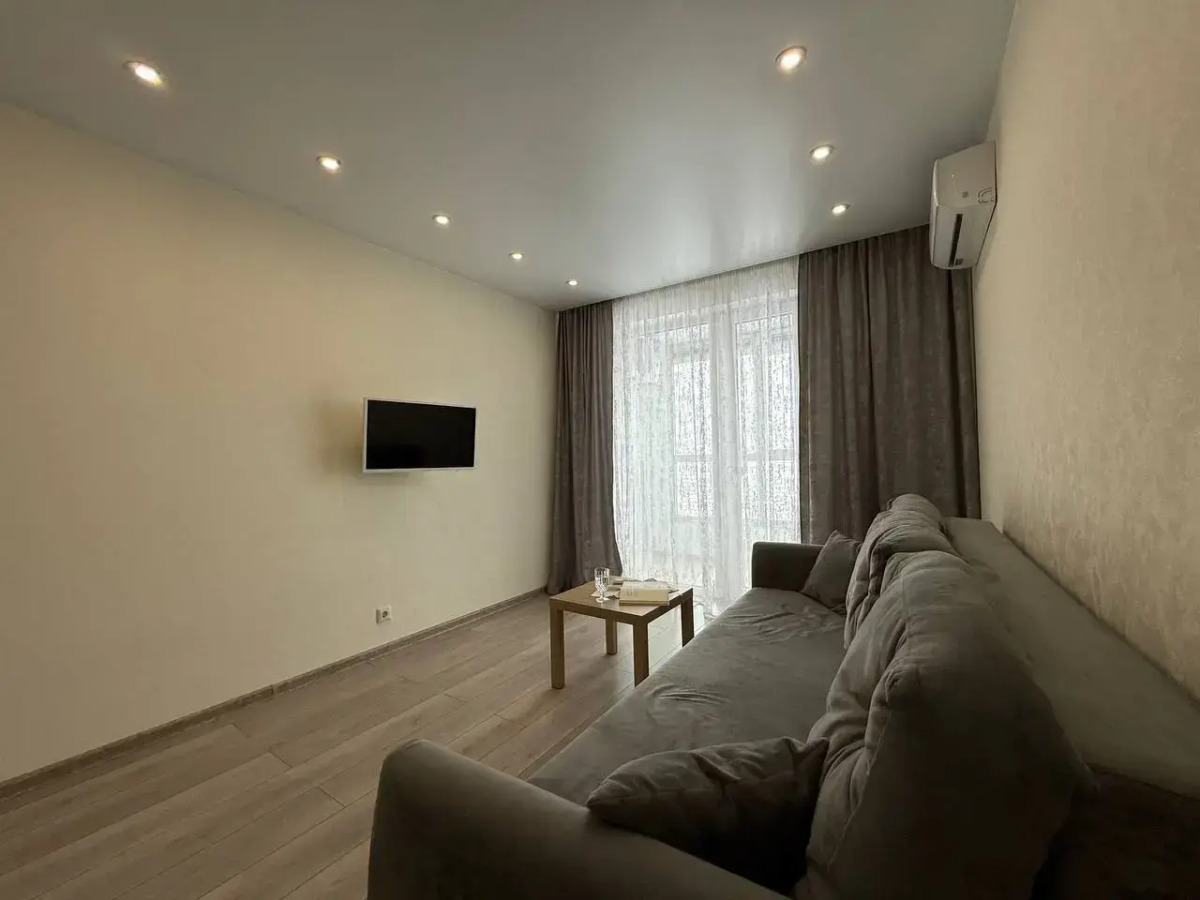 Квартира рядом с ЛДС