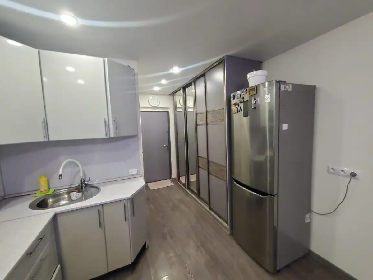 Апартаменты на Надибаидзе 30