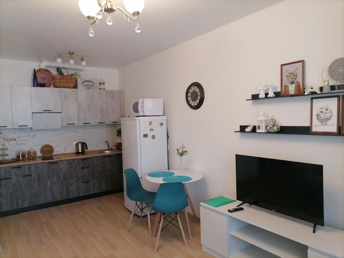 Квартира на Азина 25