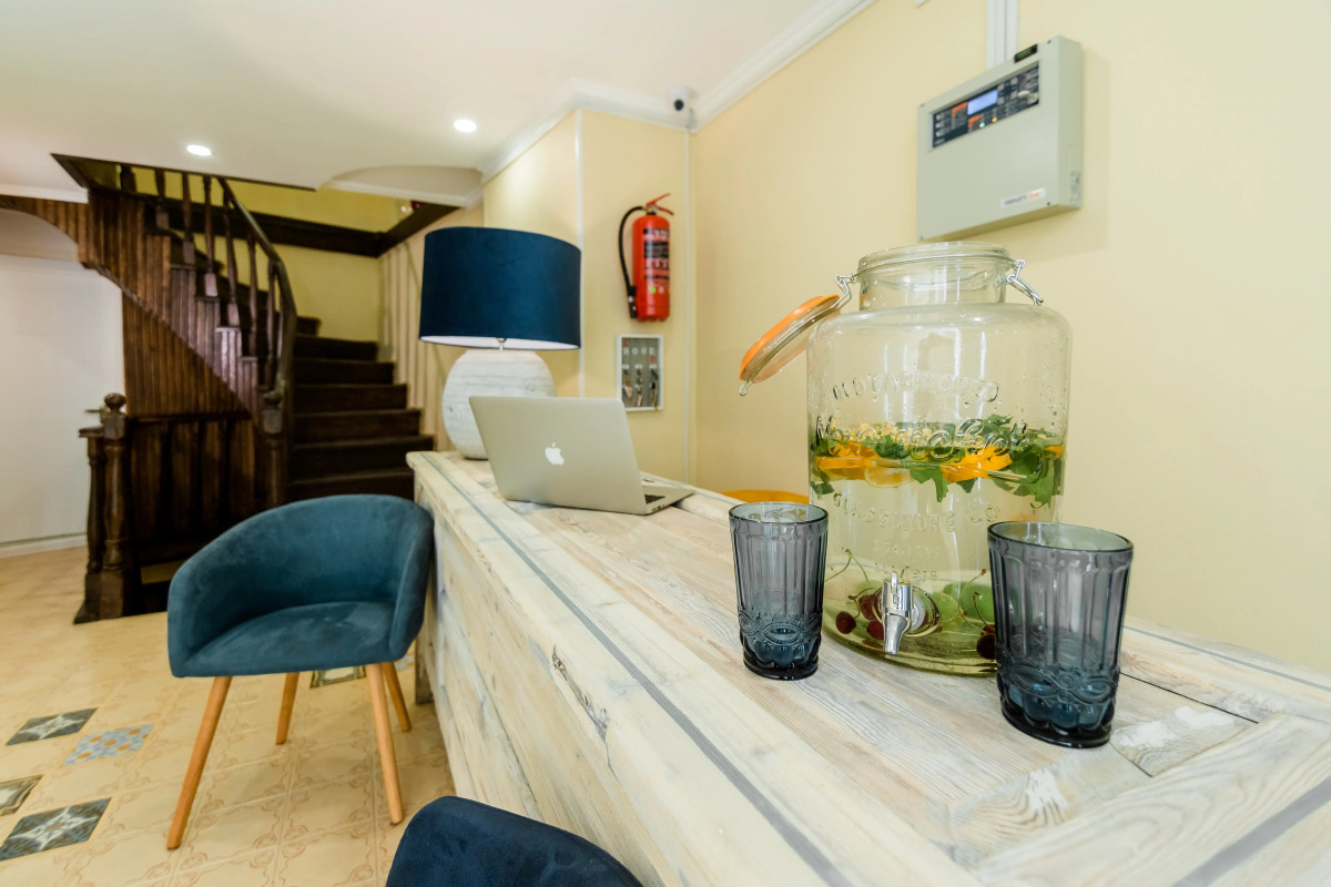 Отель Gvino Minda