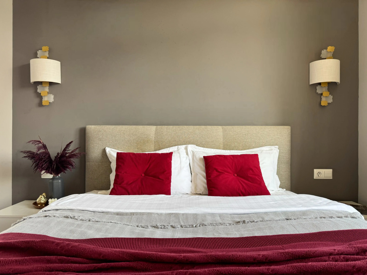 Апартаменты с балконом у реки рядом с пляжем