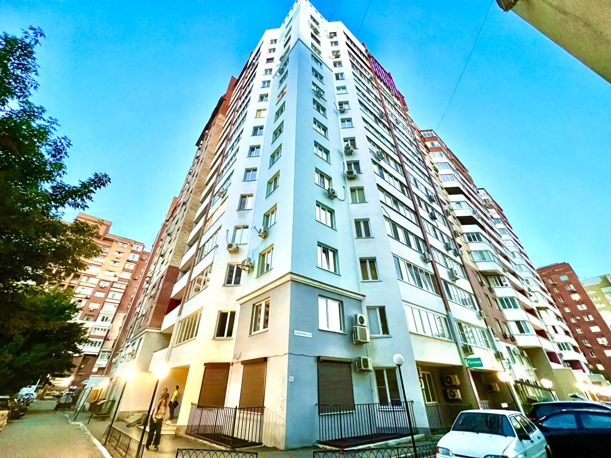 Уютные Апартаменты (рядом с ЖД вокзалом)  (ул. Никитинская 30)