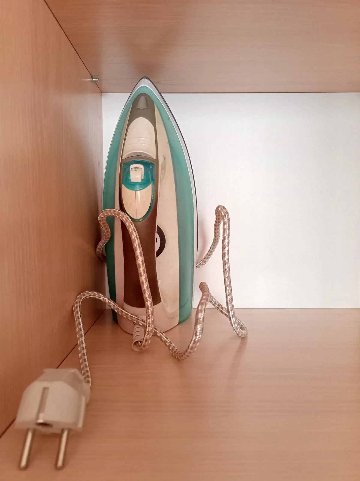 Квартира Кирова 120А оранжевая квартира