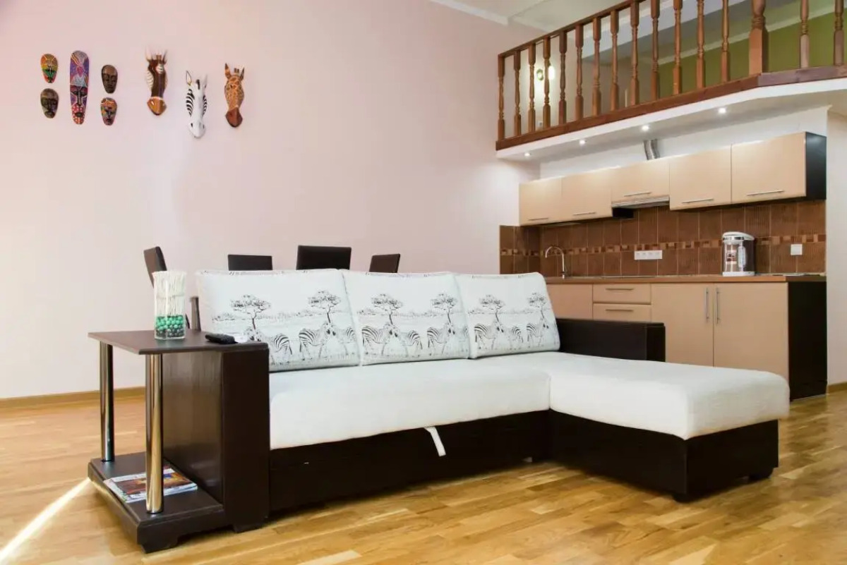 Апартаменты 12