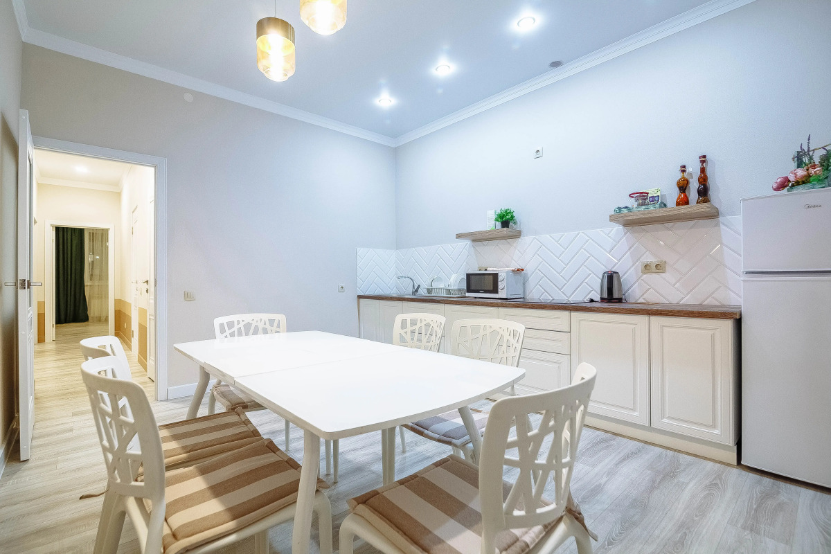 Апартаменты Алматау большие с двумя спальнями