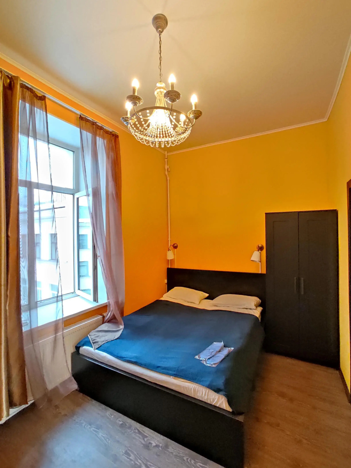 Меблированные комнаты на Столярном