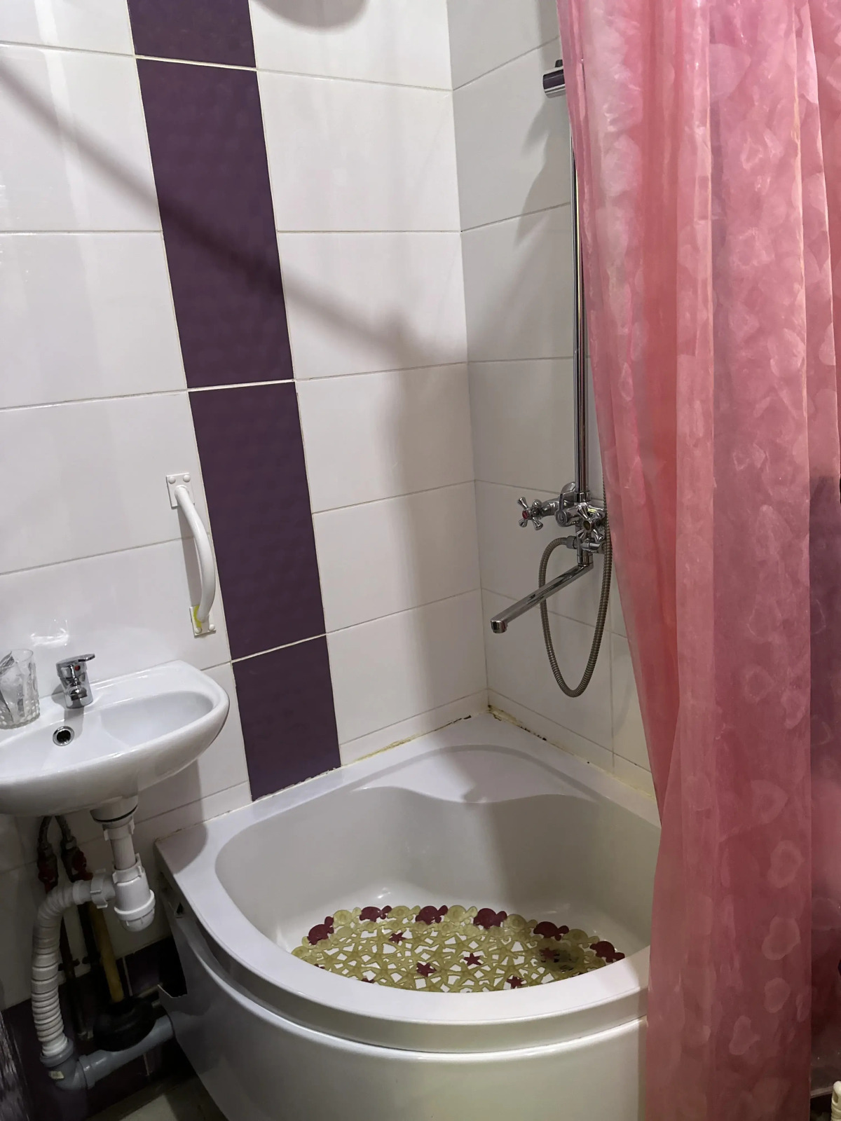 Отель Лотос