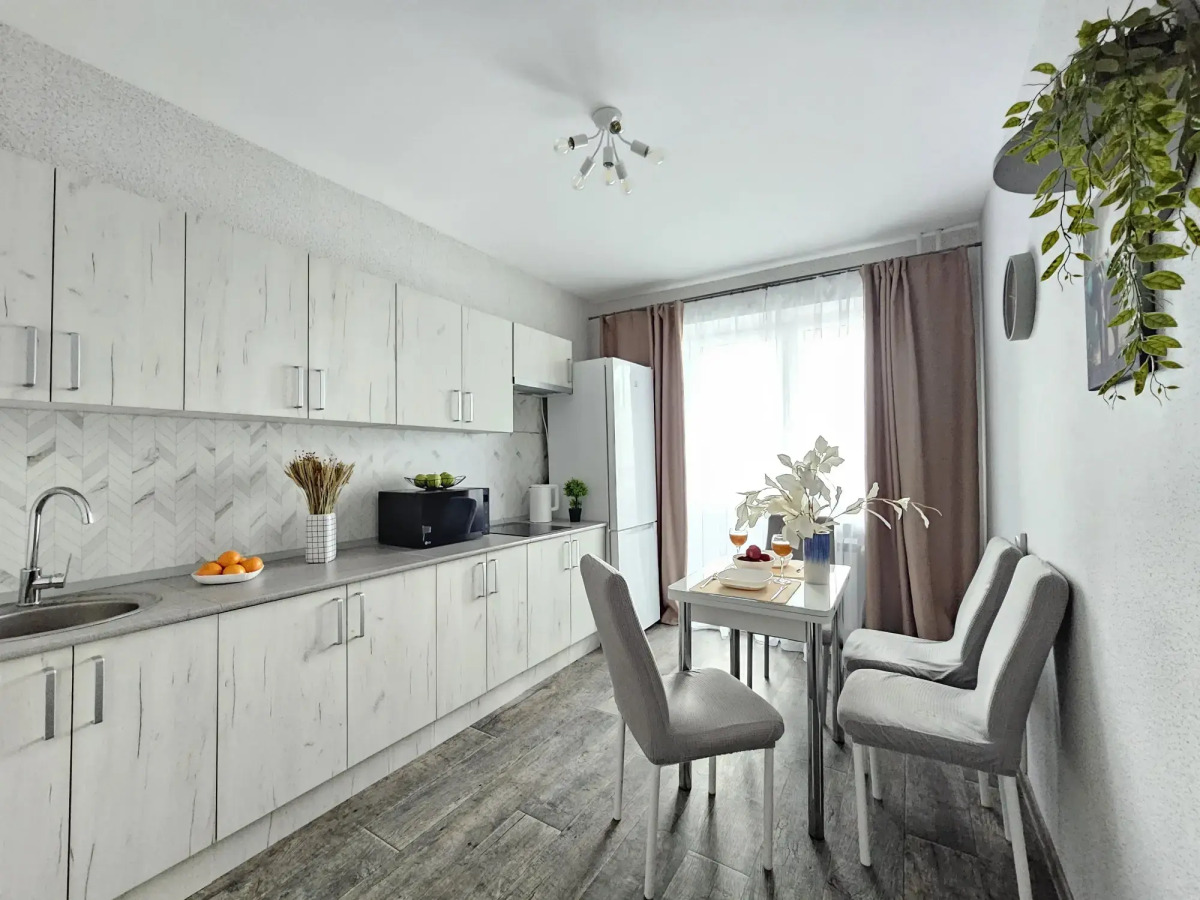 Квартира Светлояр