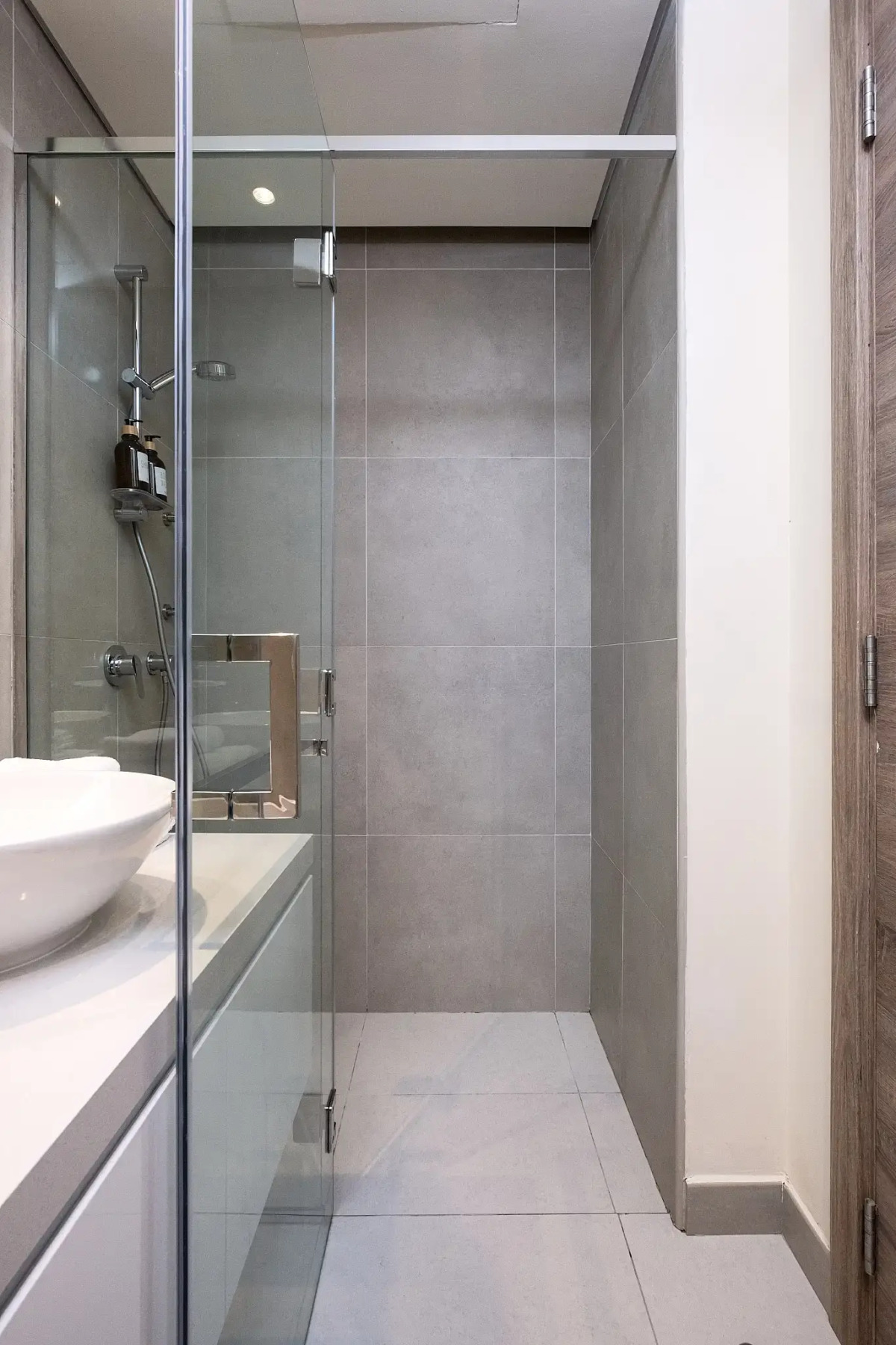 Апартаменты Welcome Home in Studio One Tower Студия