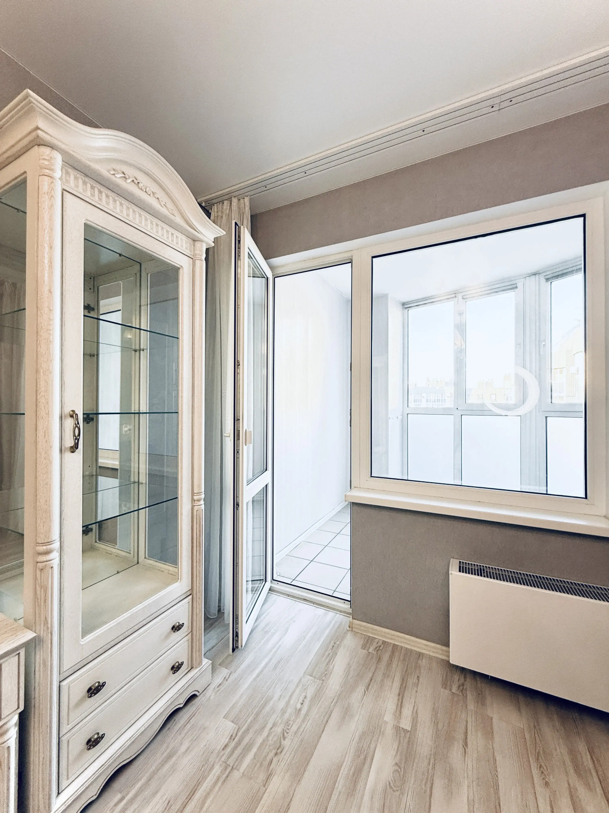 Апартаменты Шикарные трёхкомнатные в центре города вблизи Мамаева Кургана