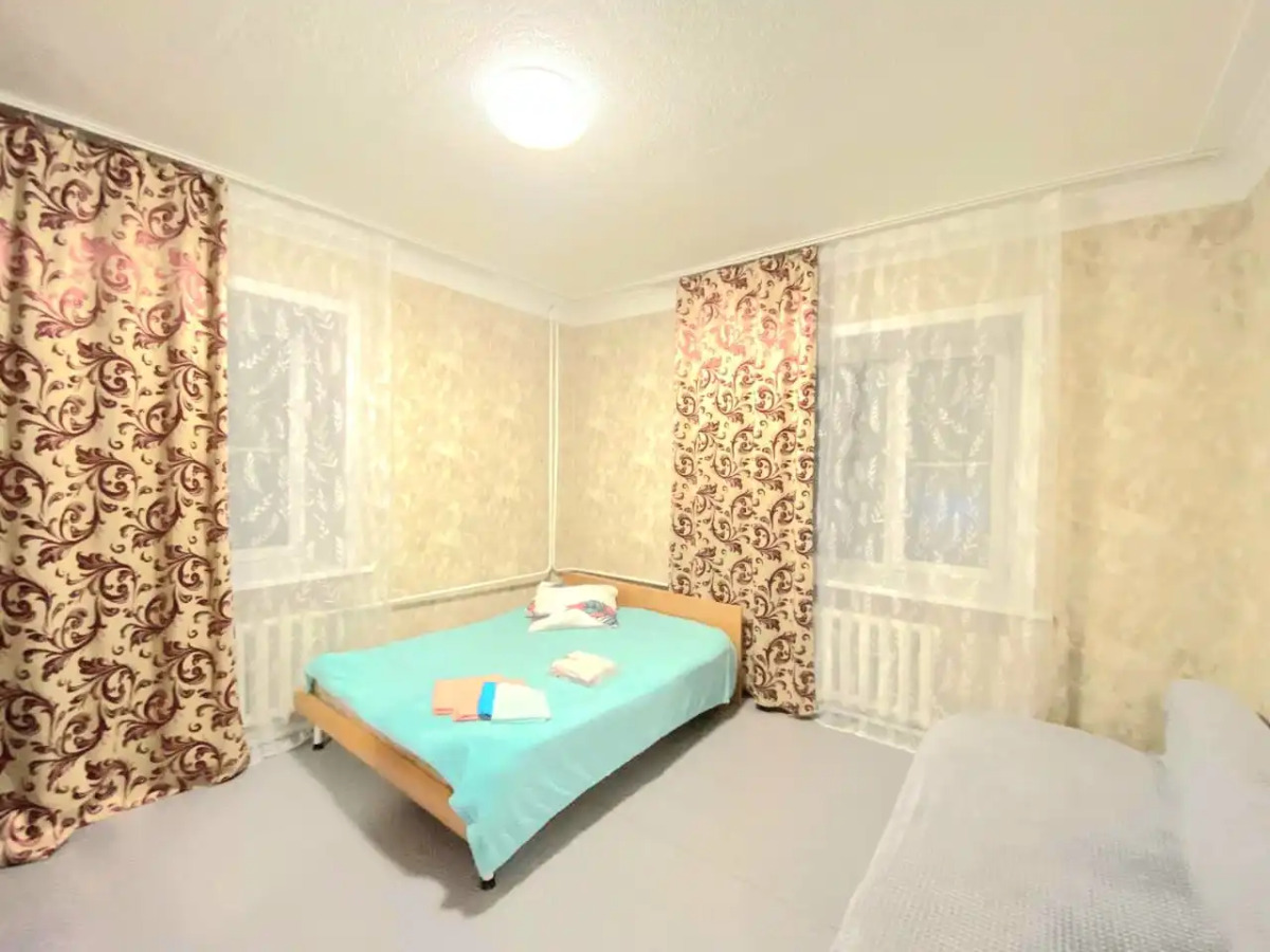 Апартаменты на Пилотов 5