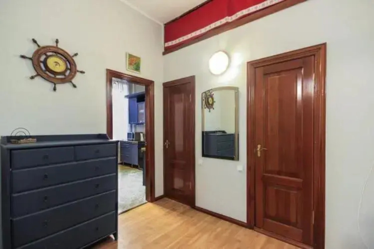 Апартаменты Sutki Rent в Доме Штрауха