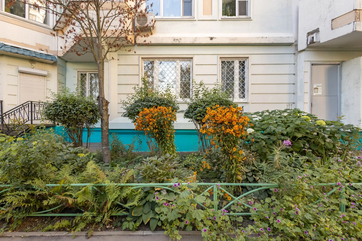 Квартира 1-комнатная у метро Улица Скобелевская